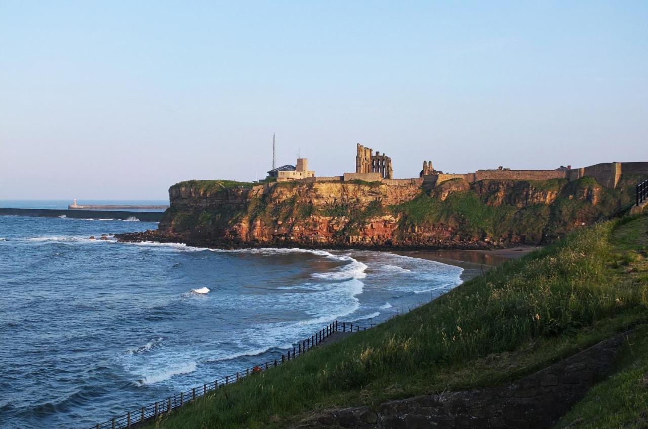Cozy Coastal Getaway Lägenhet North Shields Exteriör bild